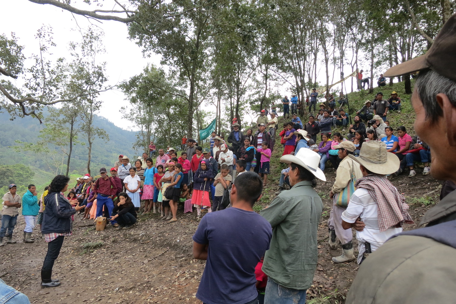 La comunidad de Río Blanco bloqueó durante 21 meses el acceso a la empresa constructora de la presa de Agua Zarca / © Goldman Environmental Prize